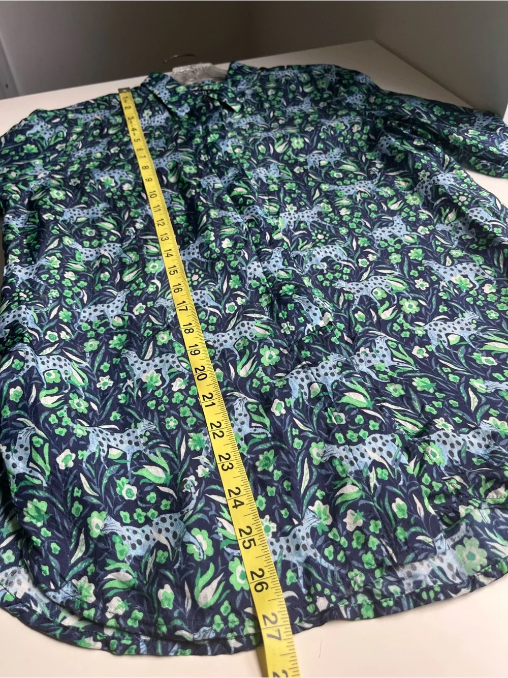 J Crew Classic Fit Button Up Shirt Fauna Floral Animal Print Tropical 6